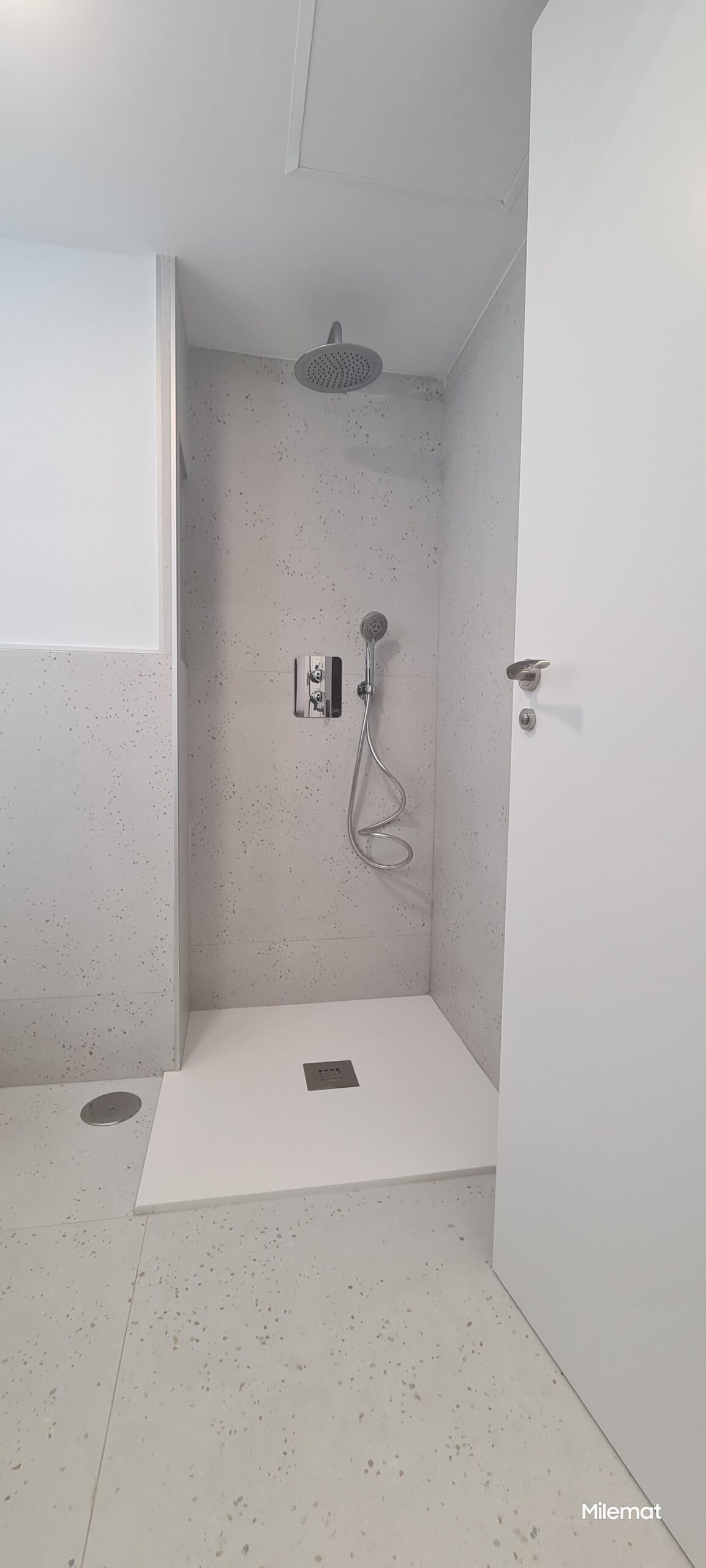 Cambiar bañera por plato de ducha en Pozuelo de Alarcón